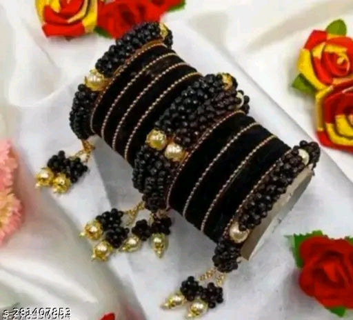 :Allure Glittering Bracelet & Bangles