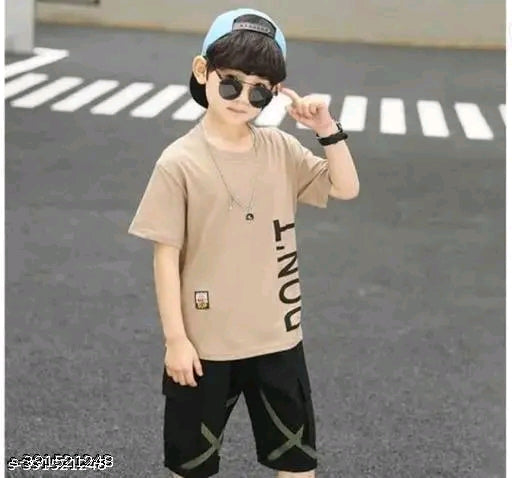 BOYS TOP AND BOTTOM SET