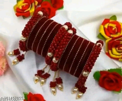 :Allure Glittering Bracelet & Bangles