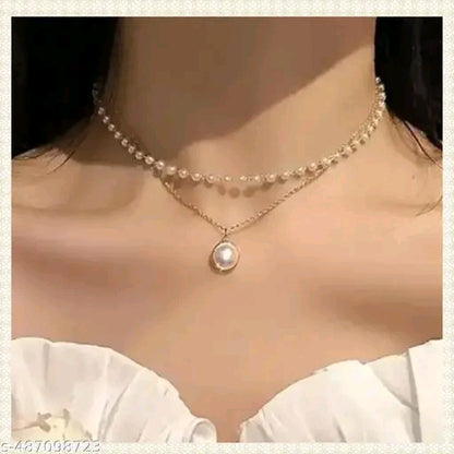 Shimmering Fancy Women Necklaces & Chains