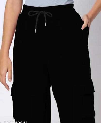 Woman cargo pants